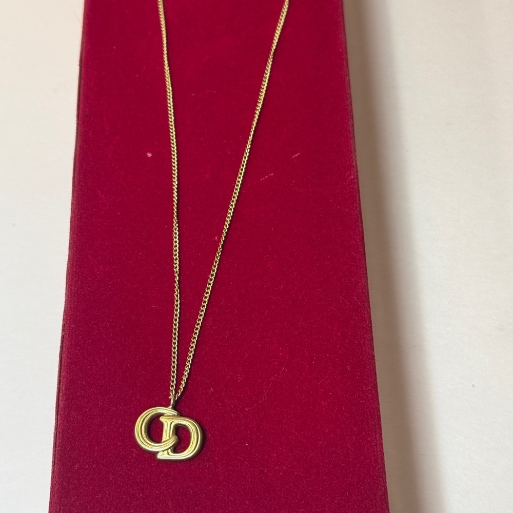 Designer Gold Initial Pendant Necklace - Picture 4 of 13